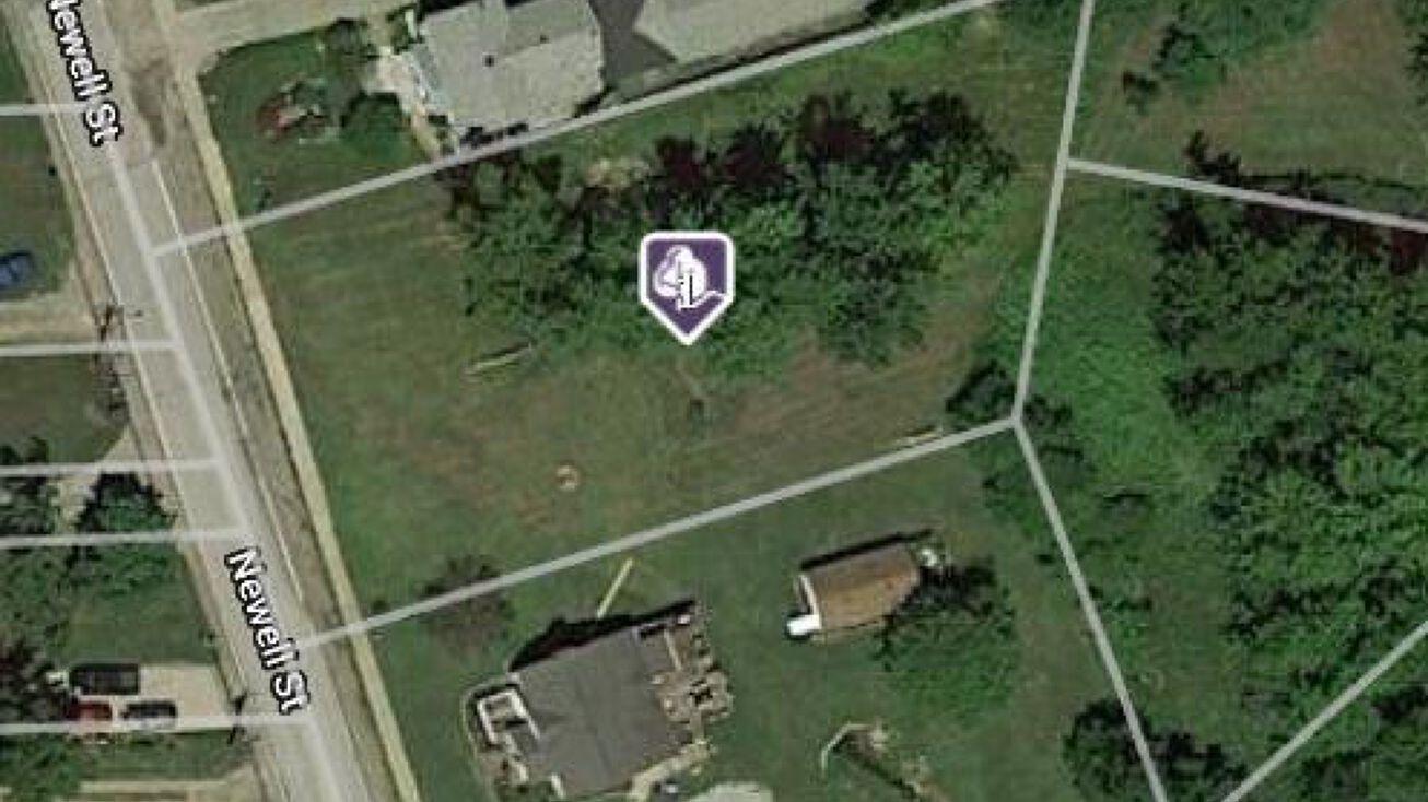 24 Newell St, Painesville, OH 44077