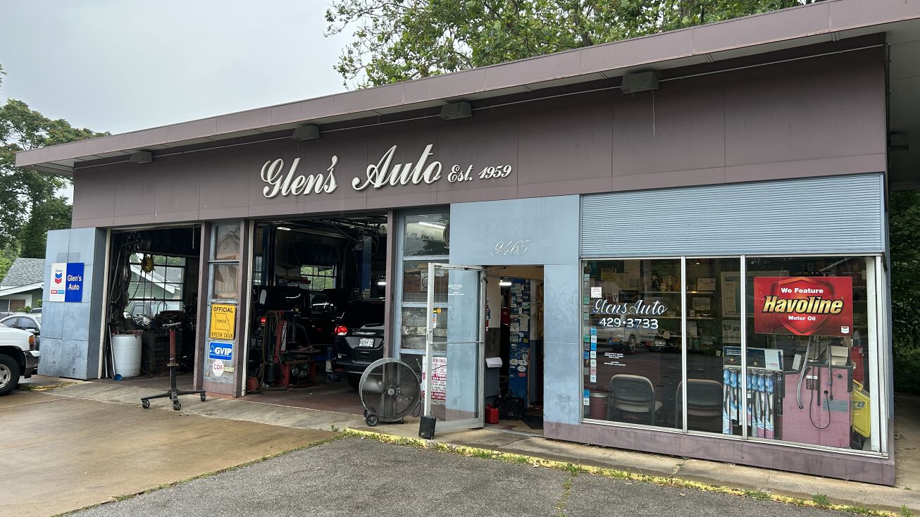 9465 Midland Blvd, Overland, MO 63114