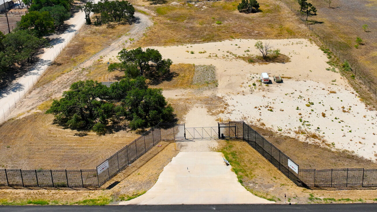 12275 FM 487, Florence, TX 76527