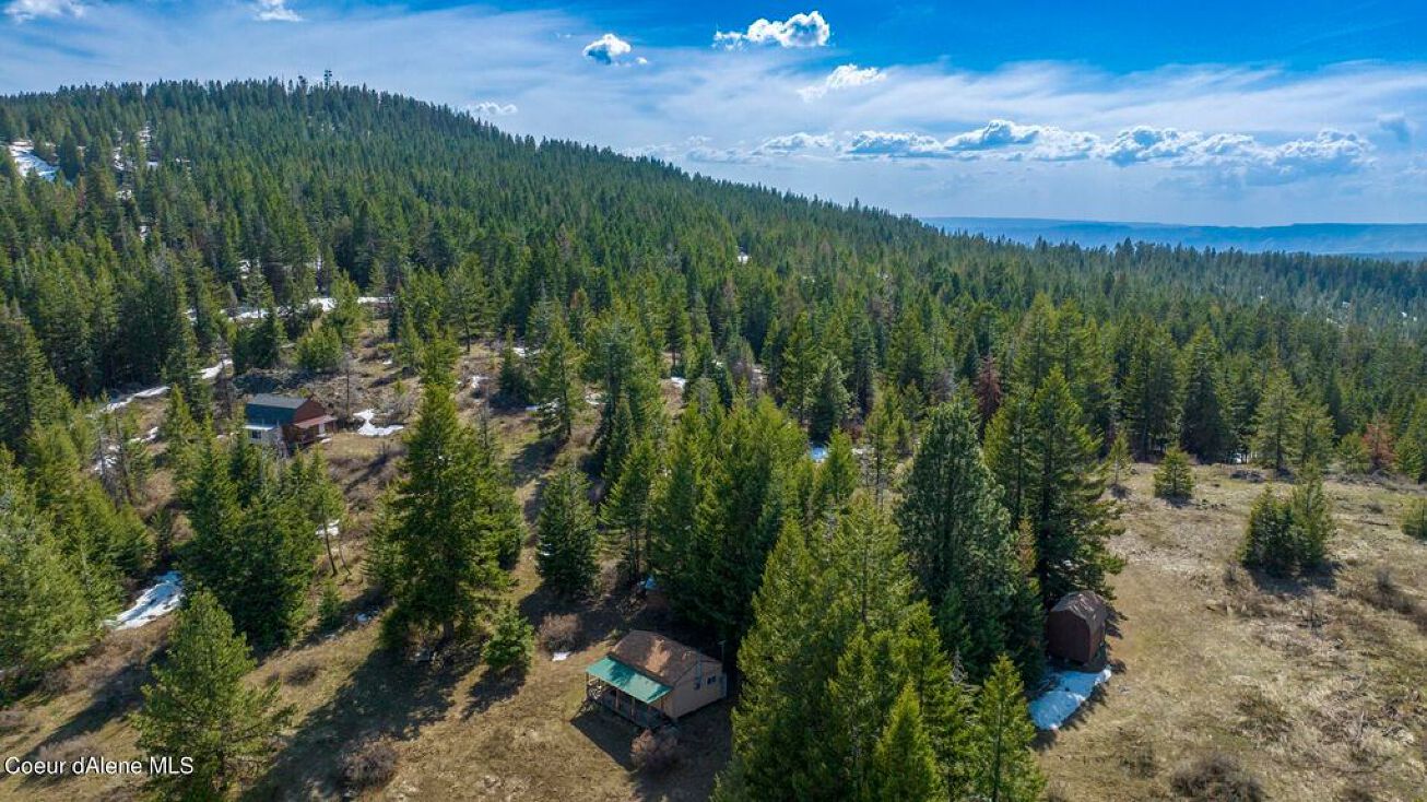624 Radar Rd, Cottonwood, ID 83522
