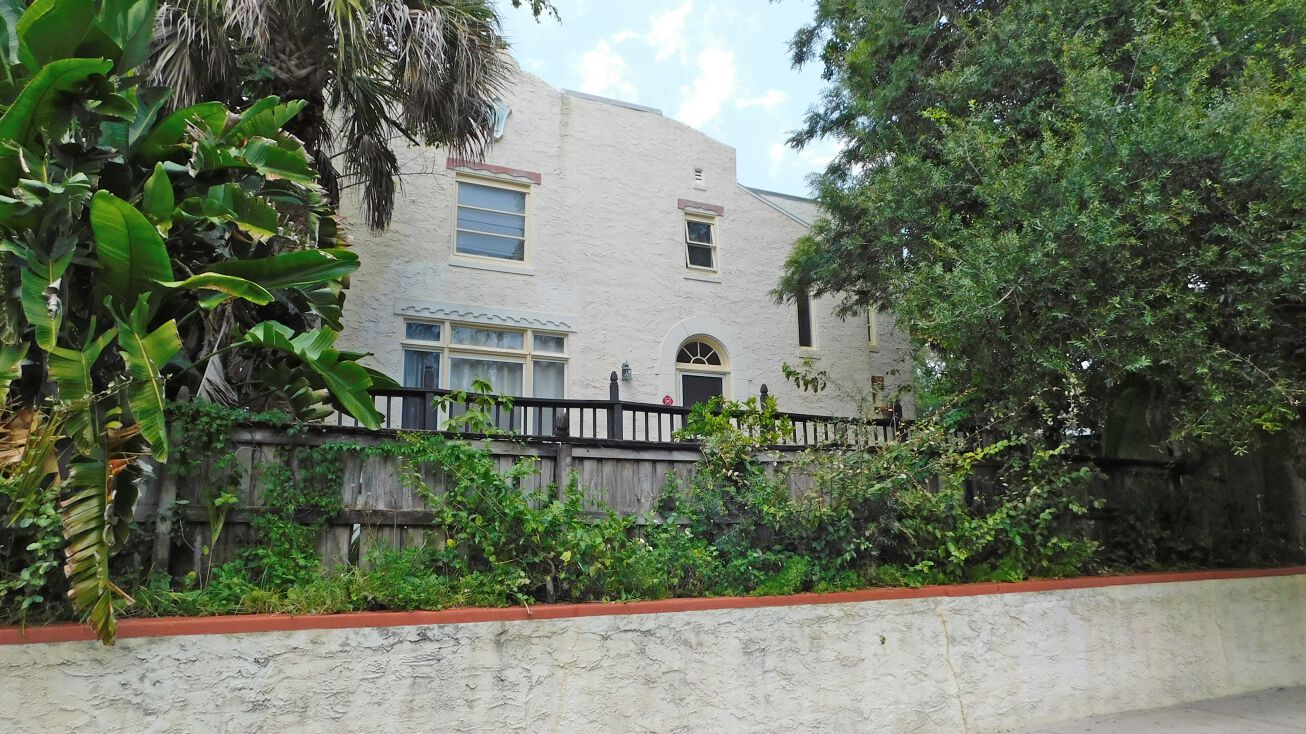 1838 Pineapple Ave, Melbourne, FL 32935