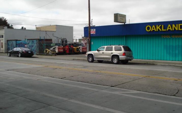 Pictures of Industrial, Retail property located at 2969 MacArthur Blvd, Oakland, CA 94602 for sales - image #1