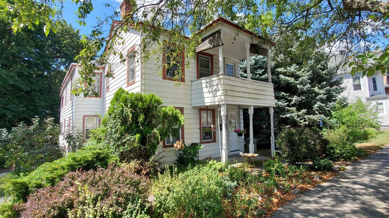 122 N Clinton St, Poughkeepsie, NY 12601 Multifamily Property for Sale