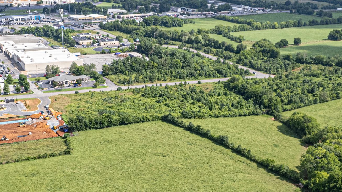 4530 Hardwick Farms Pkwy NE, Cleveland, TN 37312