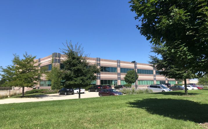 Pictures of Office property located at 28160 W Northwest Hwy, Lake Barrington, IL 60010 for sales - image #1