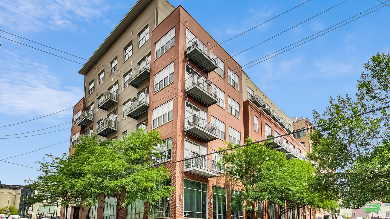 824 W Superior St, Chicago, IL 60642