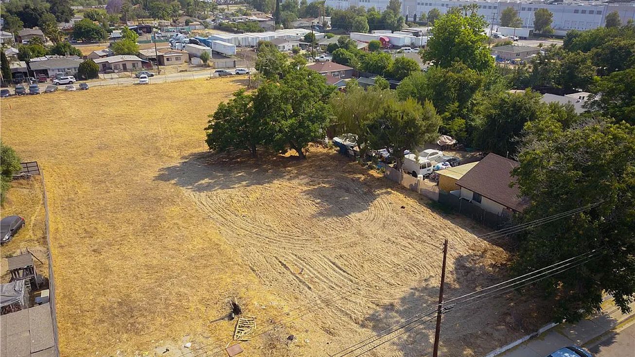 Central Ave, San Bernardino, CA 92408