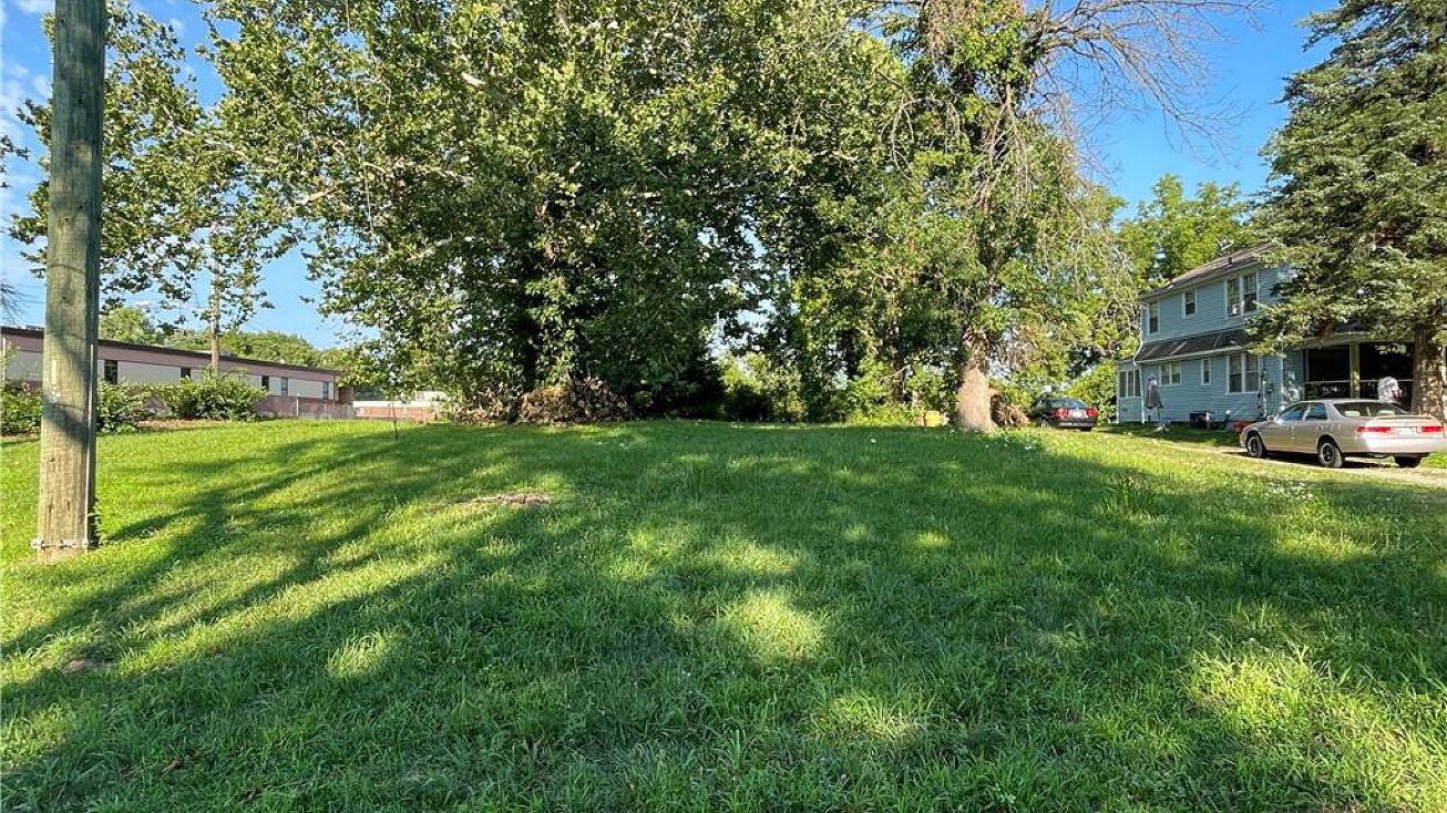 3005 N 10 th Street, Kansas City, KS 66104 Land for Sale 3005 N 10