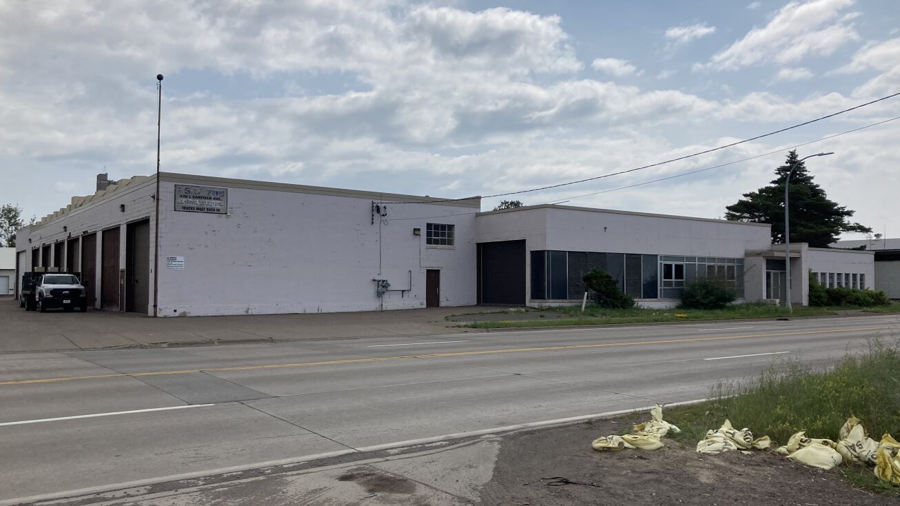 330 Garfield Ave, Duluth, MN 55802 Industrial Property for Sale Big