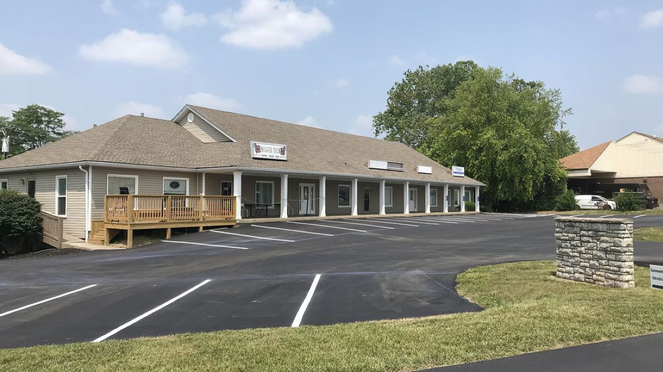 604 Crystal Pl, La Grange, KY 40031