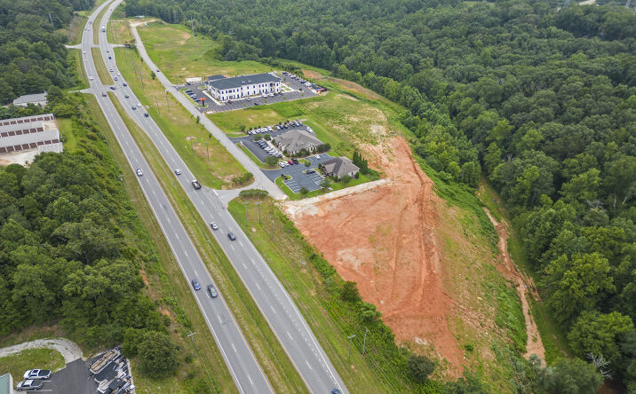 Pictures of Land, Retail, Mixed Use, Hospitality, Office property located at Union Station Dr, Seneca, SC 29678 for sales - image #1