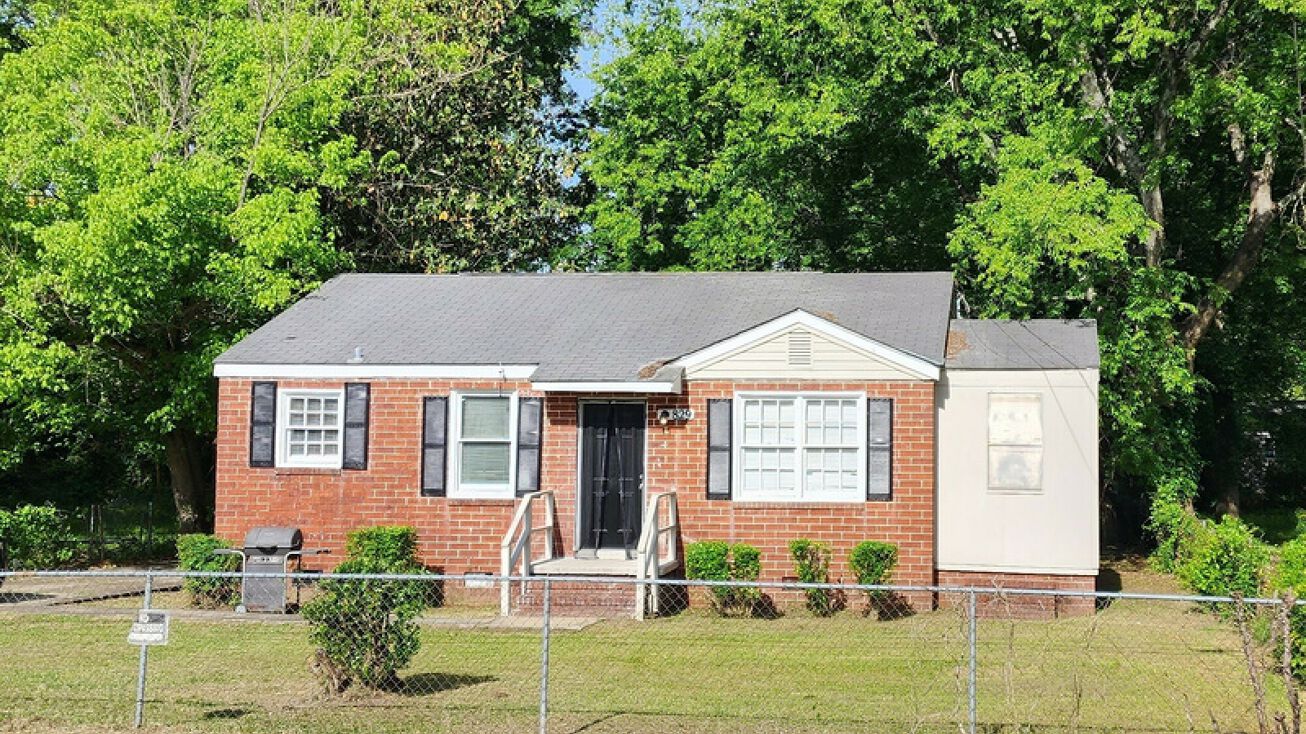 829 Brooks Rd, Columbus, GA 31903