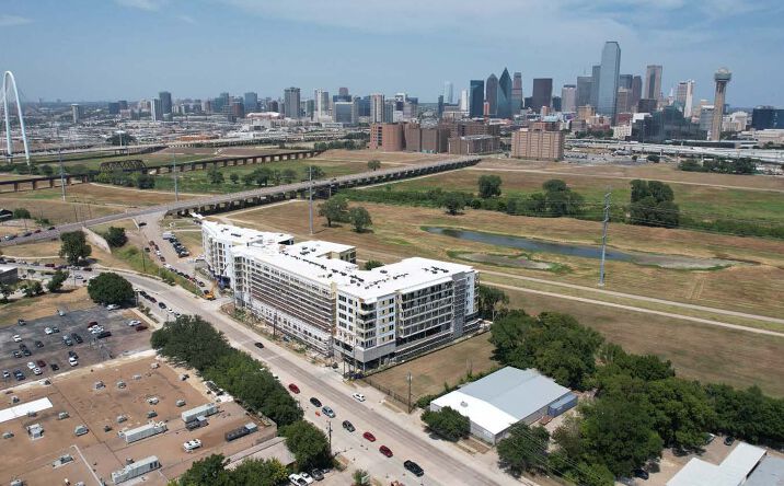 Pictures of Retail, Land property located at 2324 N Beckley Ave, Dallas, TX 75208 for sales - image #1