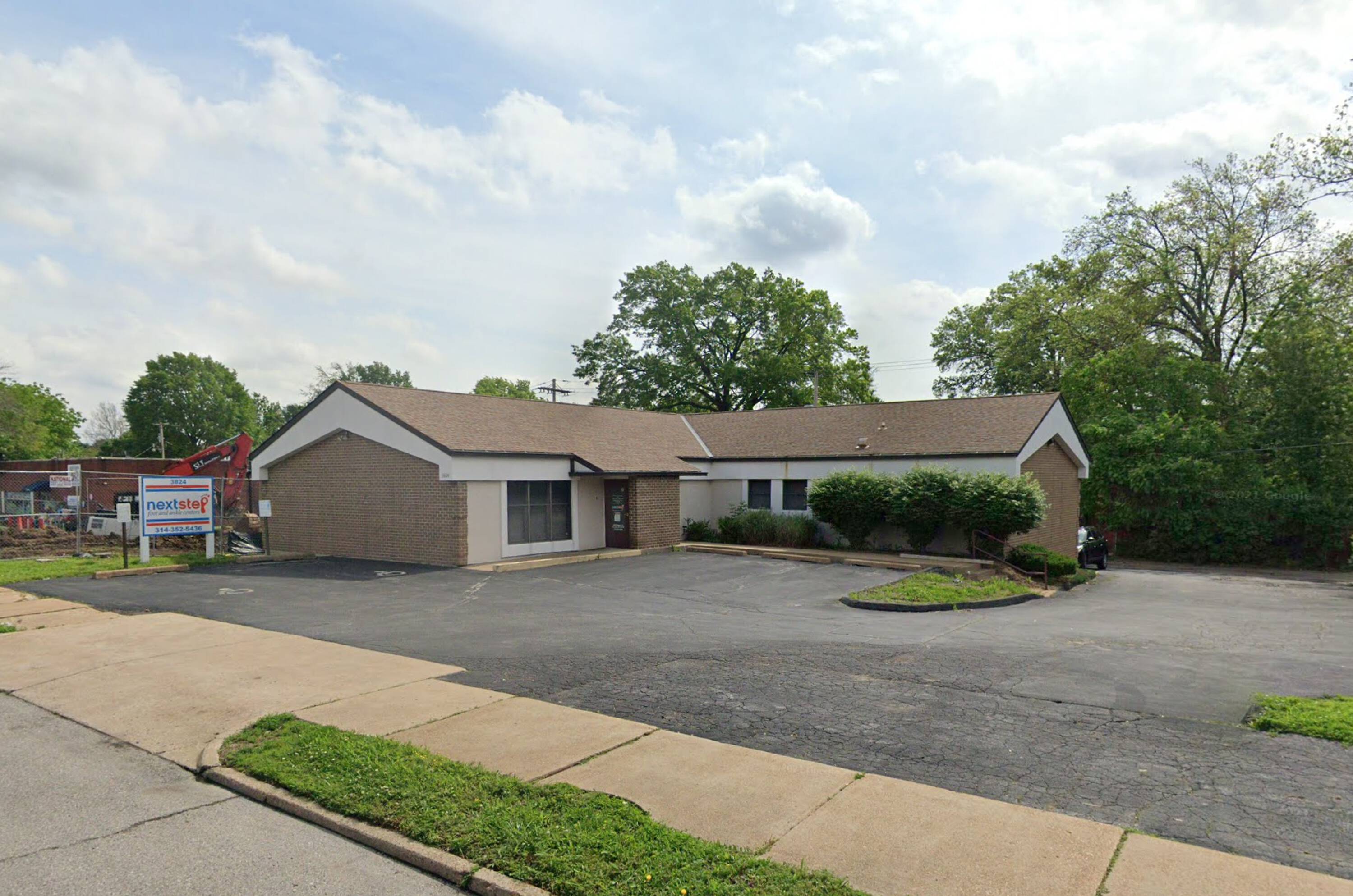 3824 WATSON RD Saint Louis MO 63109-1237 APN: 61229010000 | Crexi.com