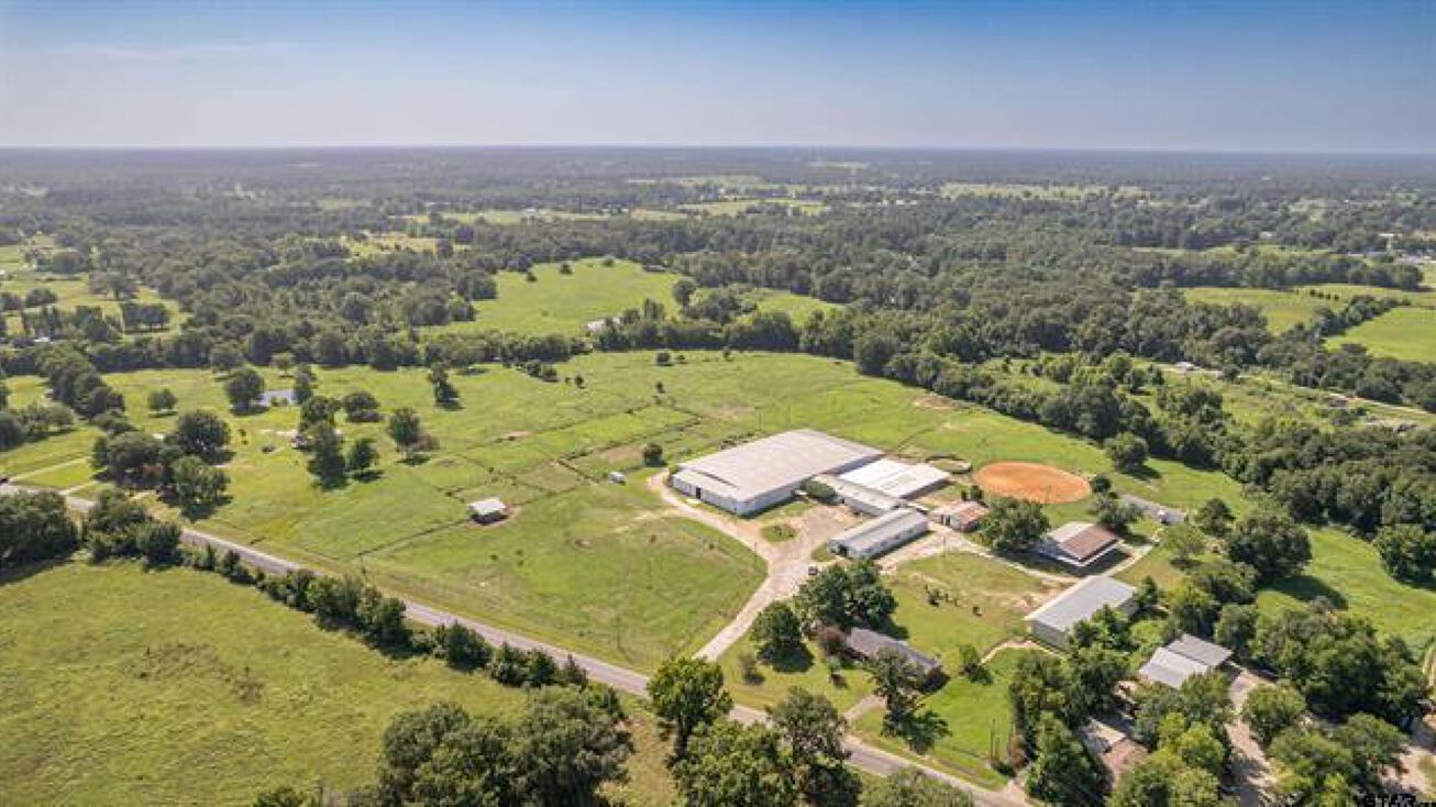 1252 FM992, De Kalb, TX 75559