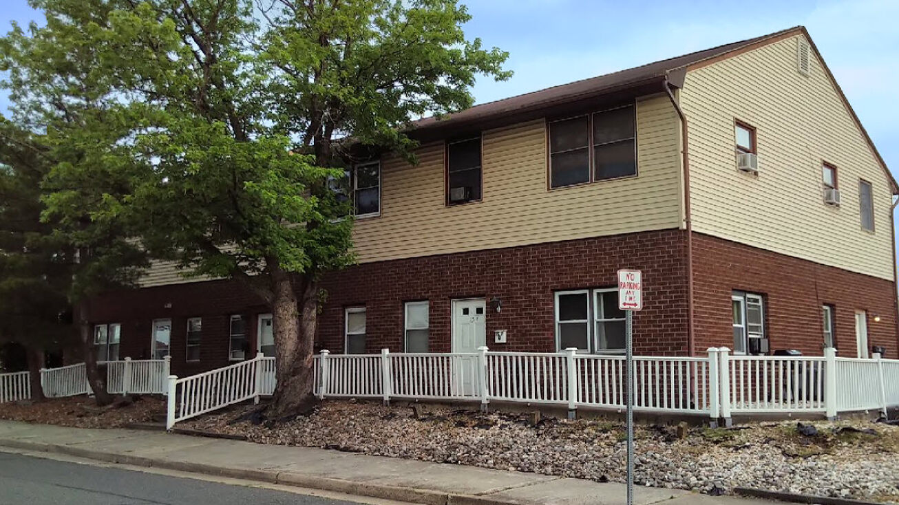 111315 Knopf St, Manville, NJ 08835