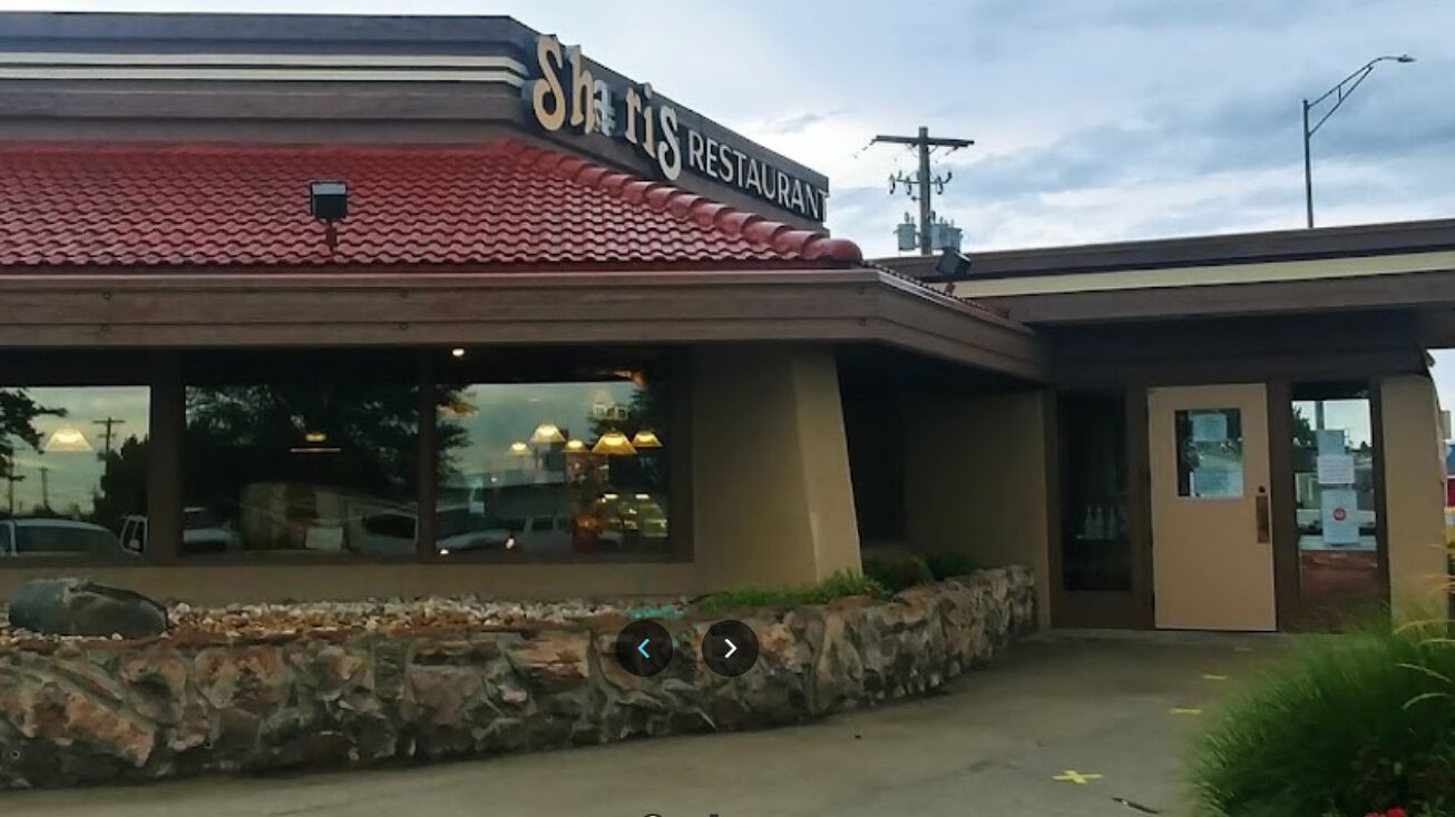 1408 Circle Dr, Scottsbluff, NE 69361