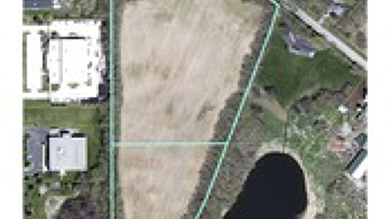 McConnell Rd, Woodstock, IL 60098