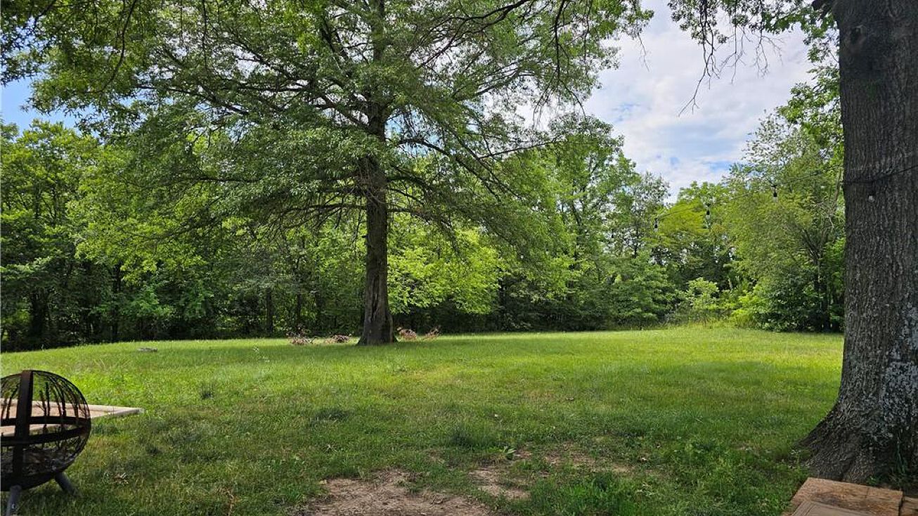 11820 S Helmig (land) Road, Lone Jack, MO 64070