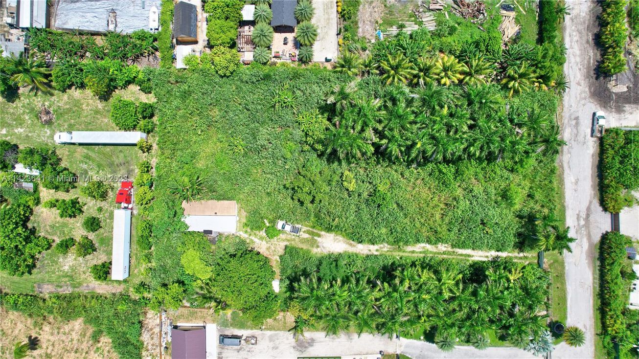 15395 SW 209th Ave, Miami, FL 33187