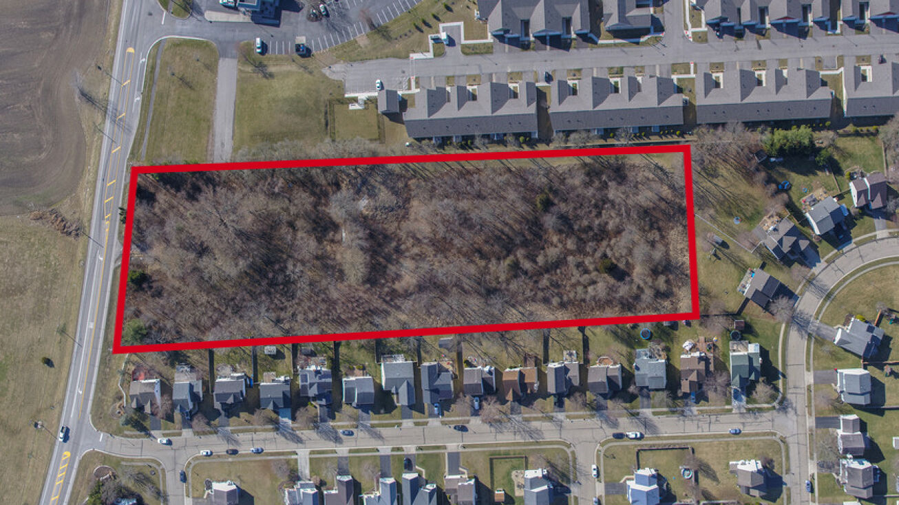 7164 Rd SW, Pataskala, OH 43062