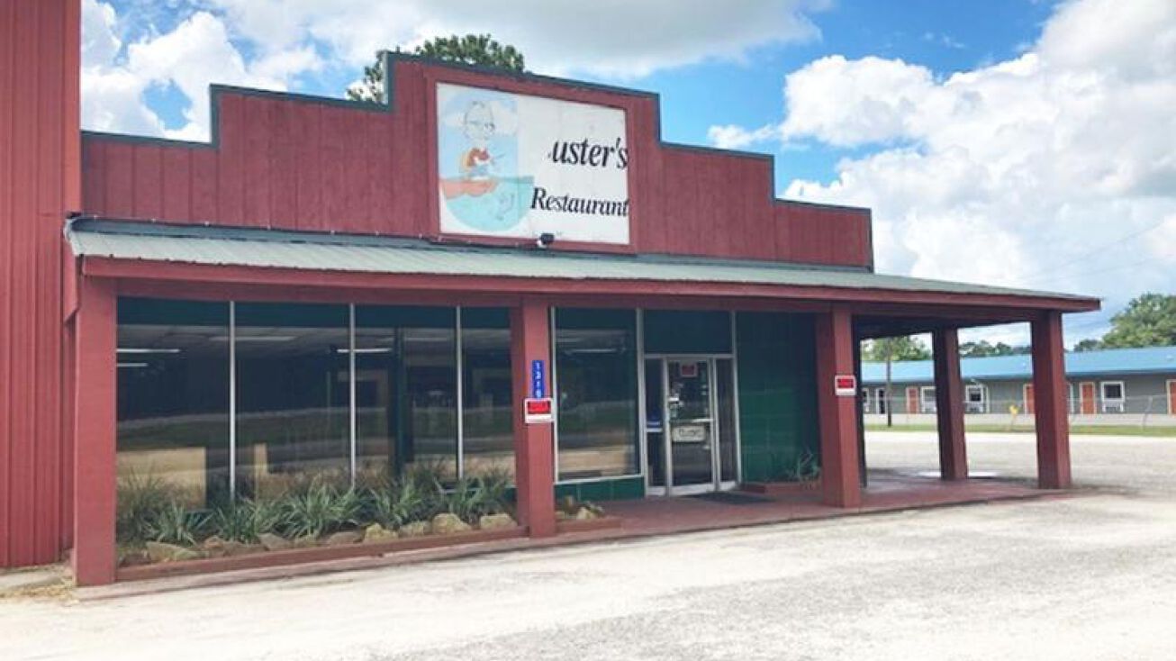 1310 E Nashville Ave, Atmore, AL 36502