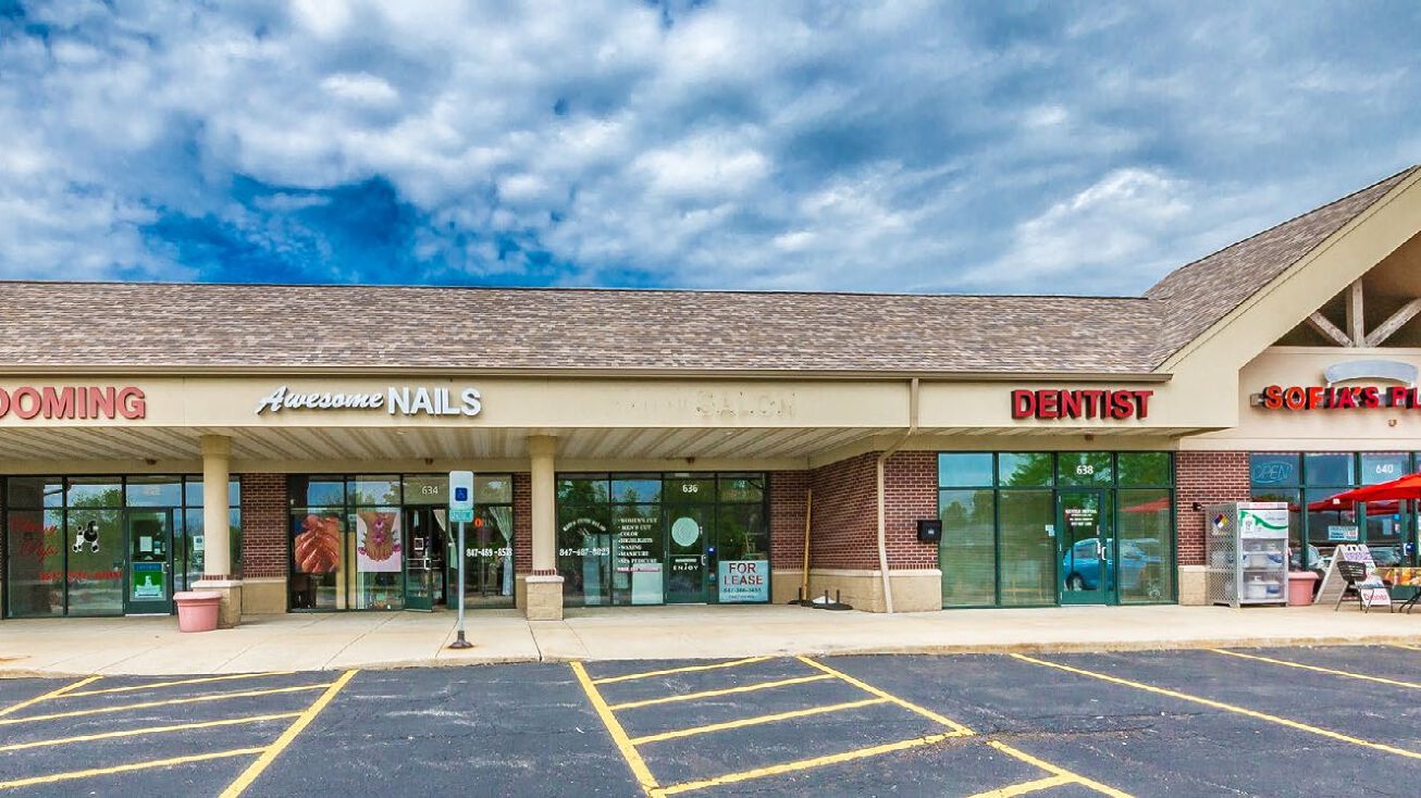 643 East State Road, Island Lake, IL 60042 Retail Property for Sale