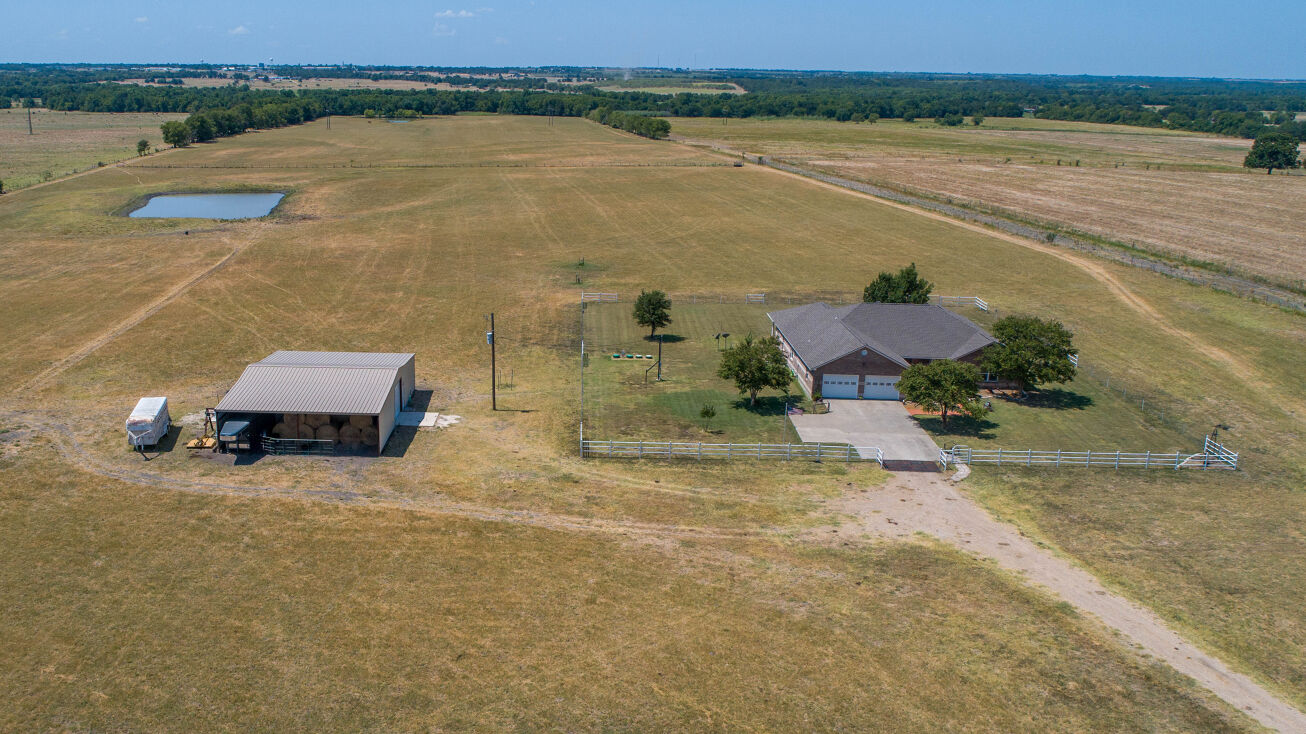 734 FM 485, Cameron, TX 76520