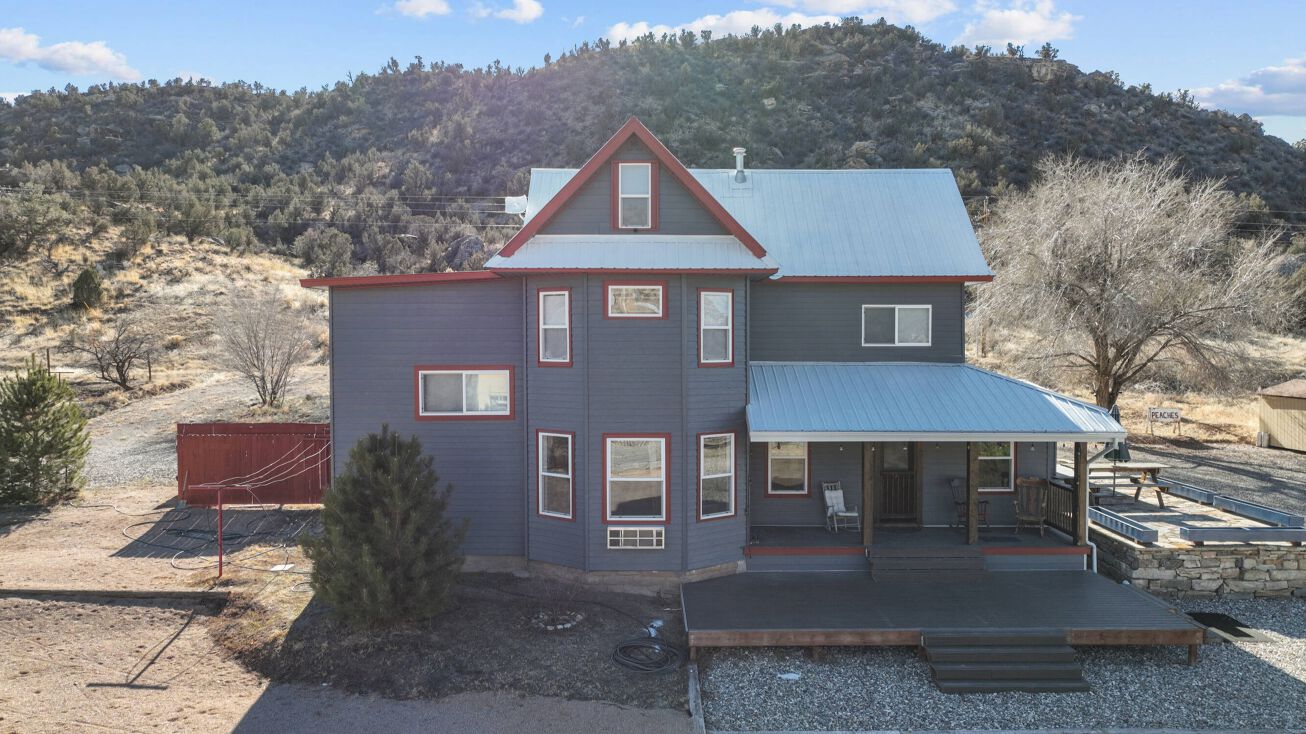 153 E Main St, Nucla, CO 81424