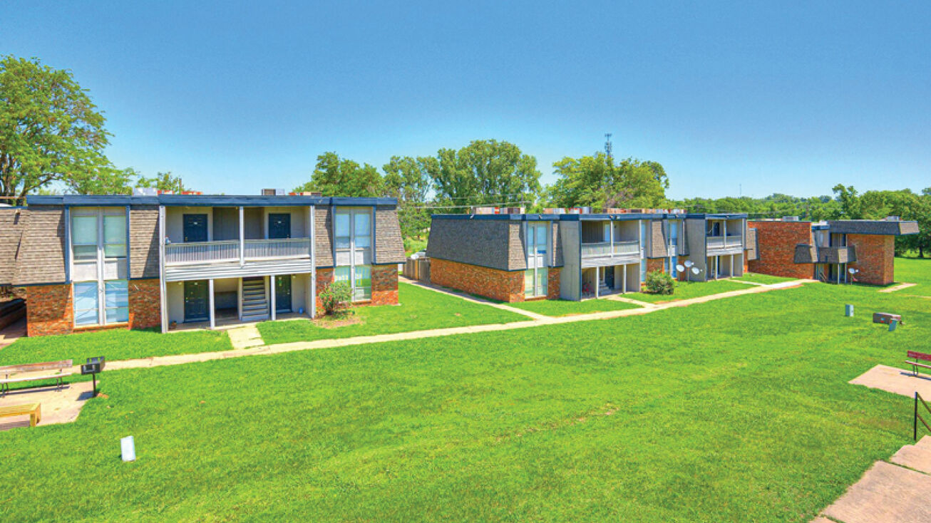 2201 N 14th St, Ponca City, OK 74601