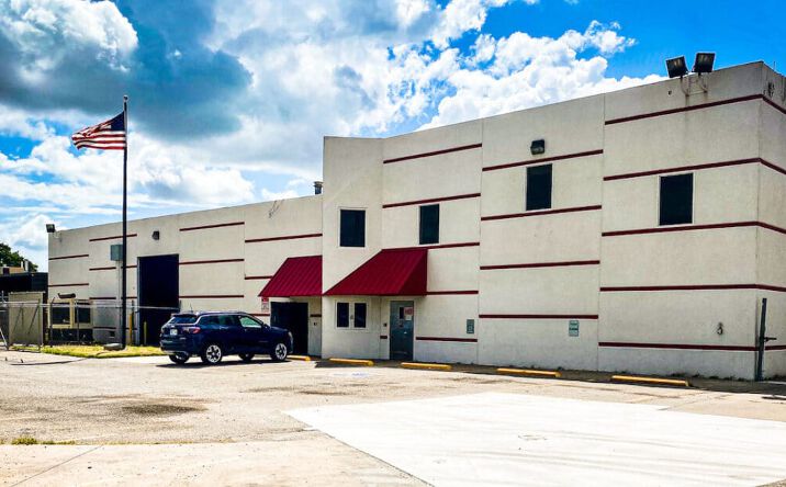 Pictures of Industrial property located at 1610 NE 4th St, Oklahoma City, OK 73117 for sales - image #1