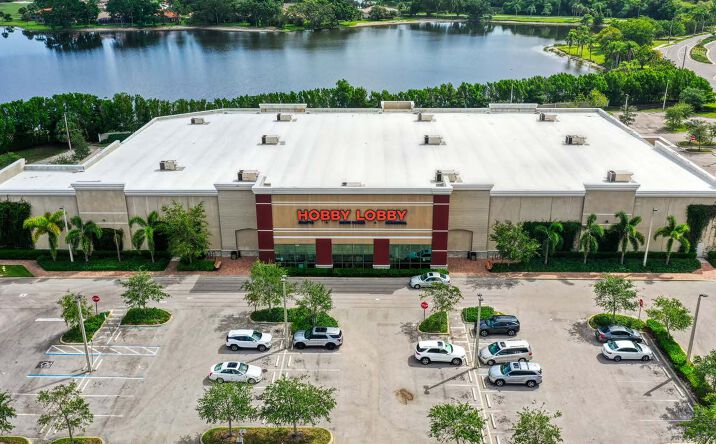 Pictures of Retail property located at 9955 Triangle Blvd, Naples, FL 34113 for sales - image #1