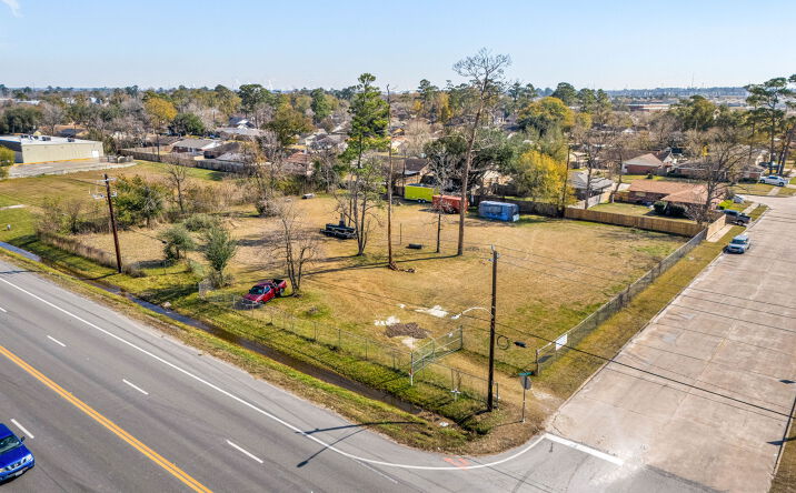 Pictures of Land property located at 13306 Beaumont Hwy, Houston, TX 77049 for sales - image #1