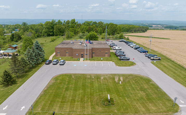Pictures of Office property located at 201 W Wheeling St, Washington, PA 15301 for sales - image #1