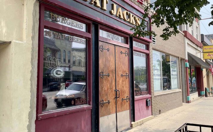 Pictures of Retail, Multifamily property located at 146 W Main St, Whitewater, WI 53190 for sales - image #1