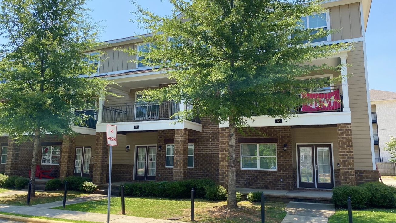 893 Parkview Dr, Tuscaloosa, AL 35401