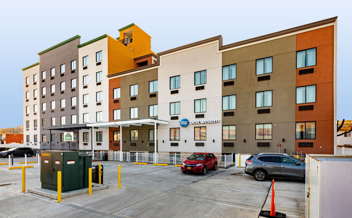 Pictures of Hospitality property located at 1021 Beach 21st St, Queens, NY 11691 for sales - image #1