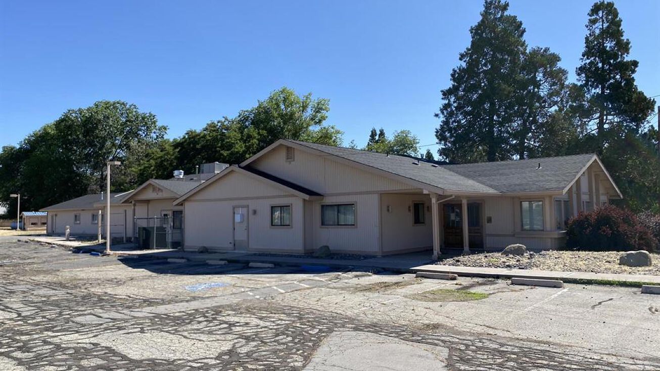 103 Fair Dr, Susanville, CA 96130