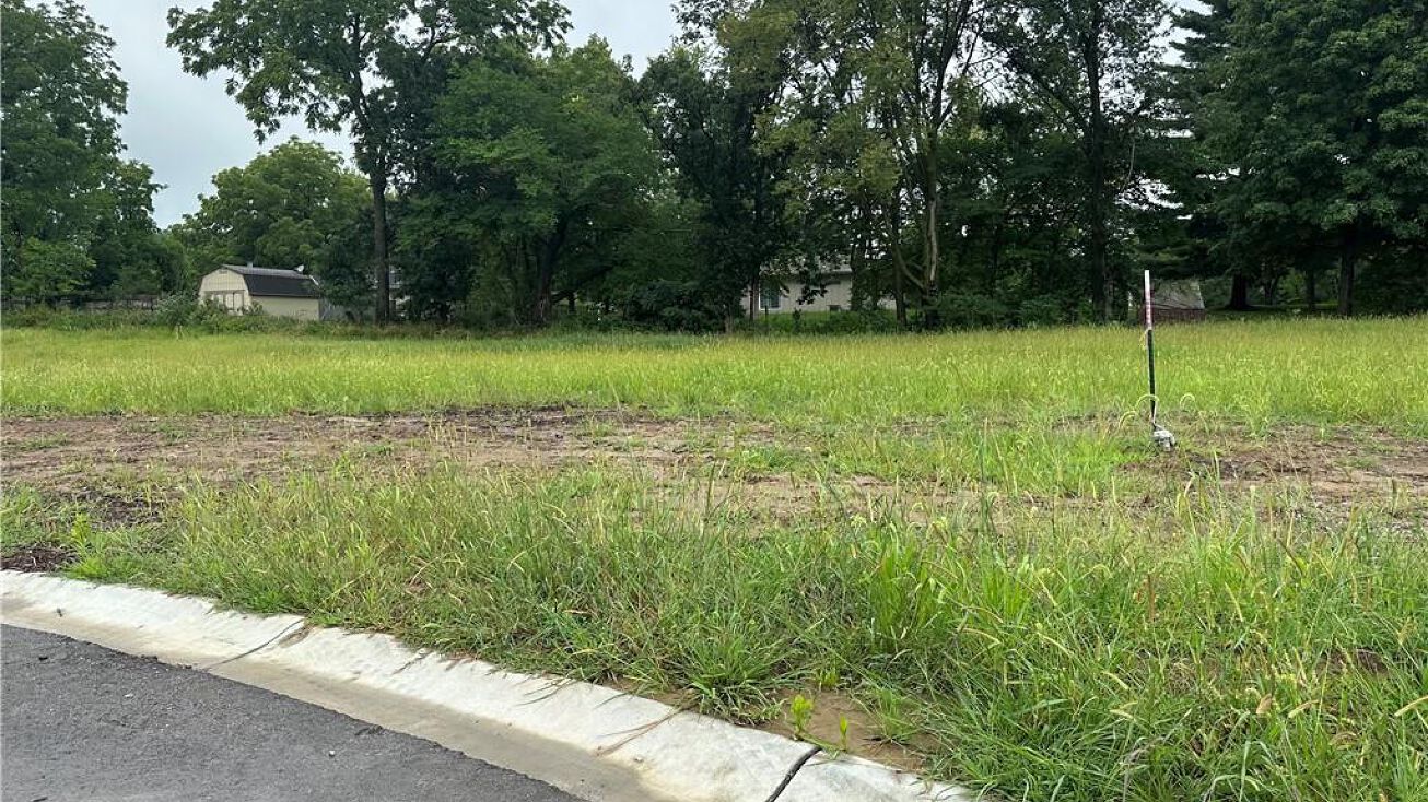 2714 NW 84th Terrace, Kansas City, MO 64154