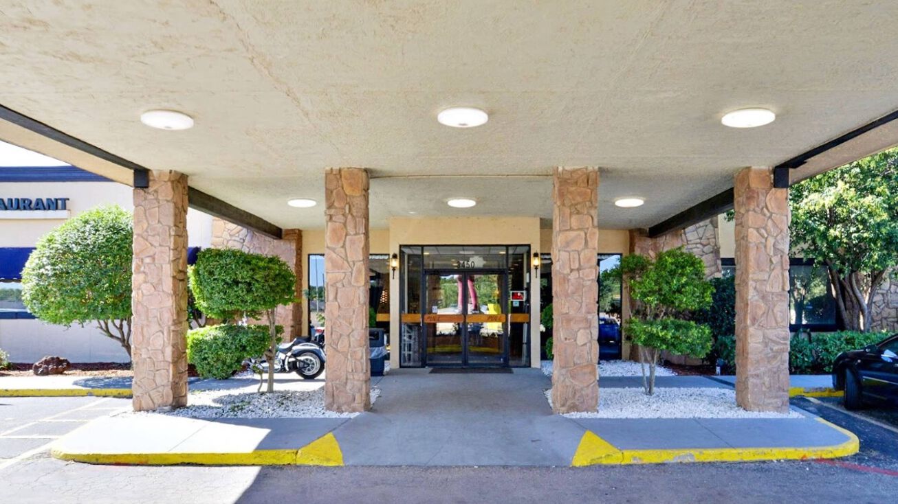 3450 S Clack St, Abilene, TX 79606