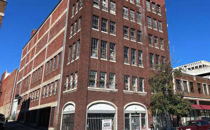 Pictures of Industrial property located at 738 Armstrong Ave, Kansas City, KS 66101 for sales - image #1