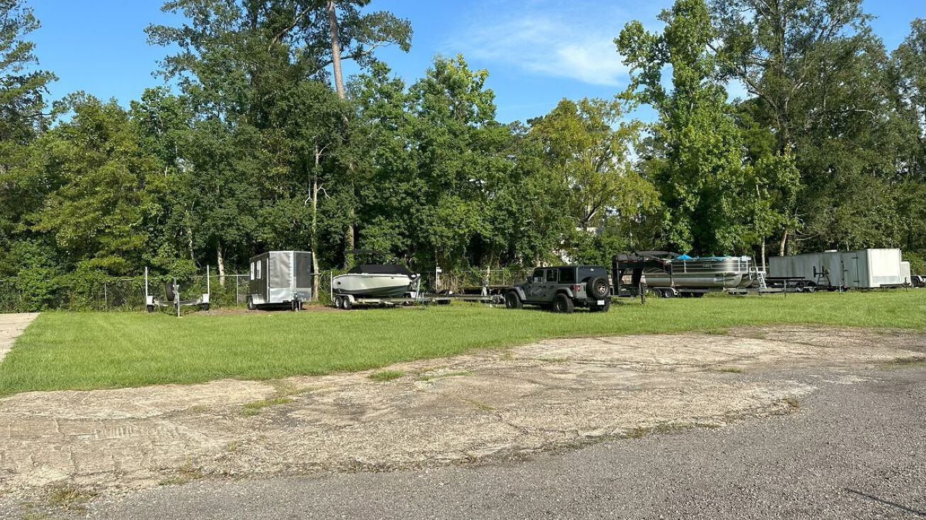 32768 Lower Rome Rd, Springfield, LA 70462