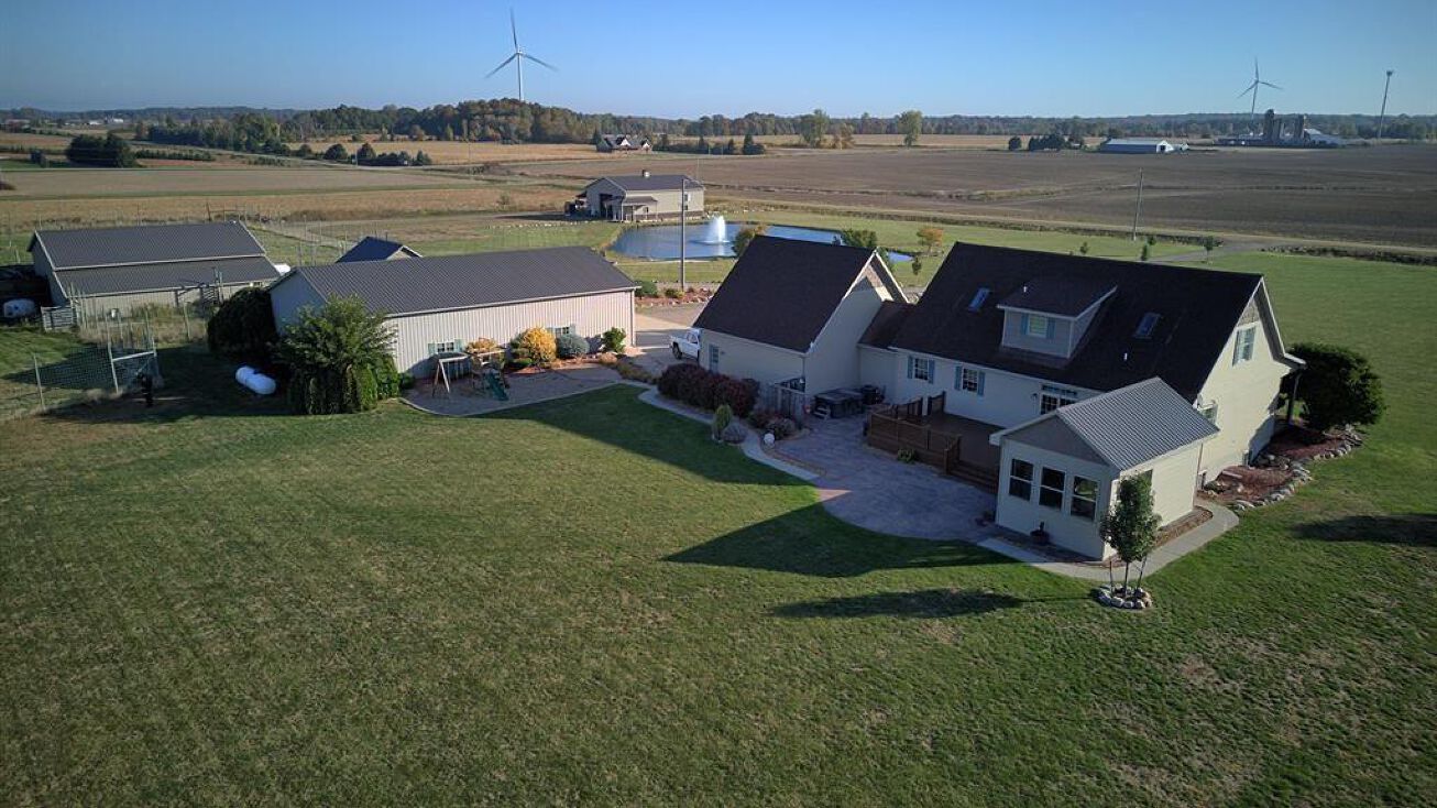 6901 Carpenter Rd, Port Austin, MI 48467