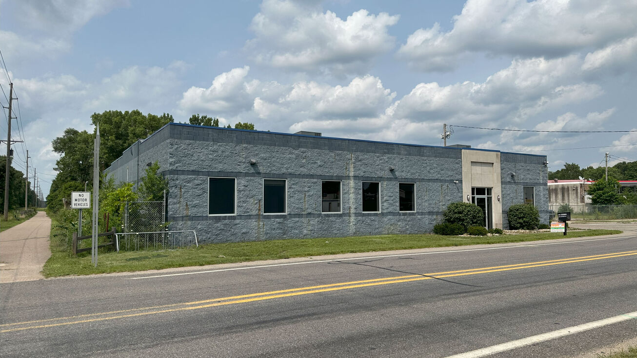 1001 Fulkerson Rd, Niles, MI 49120