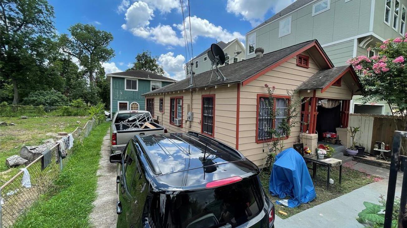 4002 Rutland St, Houston, TX 77018