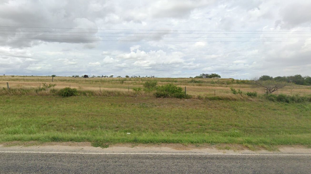 0 FM 2102, Kenedy, TX 78119