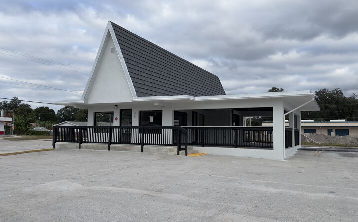 Pictures of Retail property located at 1349 N Combee Rd, Lakeland, FL 33801 for sales - image #1