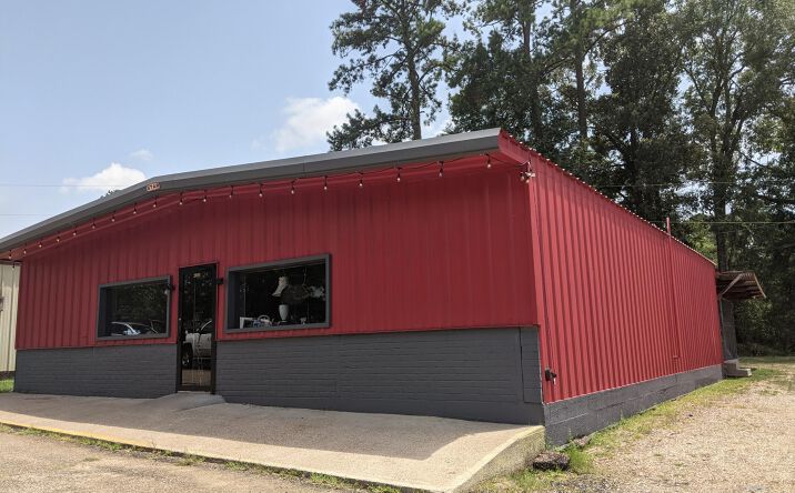 Pictures of Retail property located at 2053 LA-10, Jackson, LA 70748 for sales - image #1