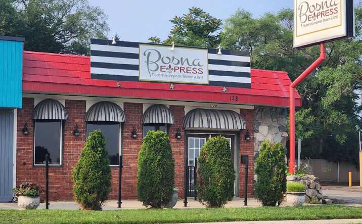 Pictures of Retail, Business for Sale property located at 128 28th Street SW, Wyoming, MI 49548 for sales - image #1