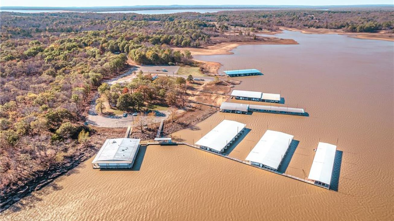 416308 OK150, Checotah, OK 74426